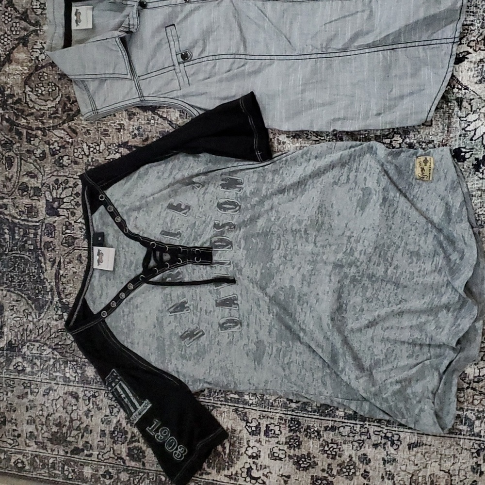3 Harley shirts size M 20$
